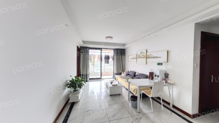 听海苑二手房实景图