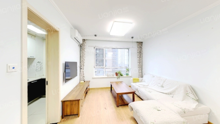 中海和平之门一期青春志二手房实景图