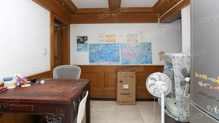 长江大楼二手房实景图