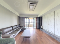 整租·云禧花园 4室2厅 南_云禧花园租房