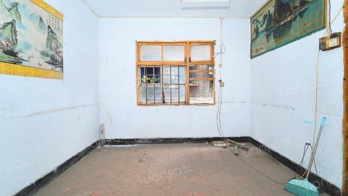 文化里二手房实景图