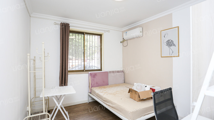 芳雅苑二手房实景图