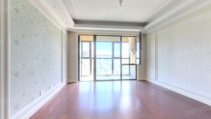 海尔地产中央花园二手房实景图