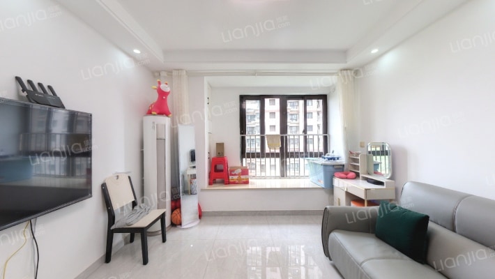 西上海华府天地二手房实景图