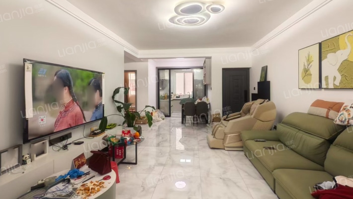 新港商务广场二手房实景图