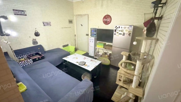 锦东路253号二手房实景图