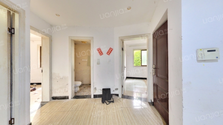 佘北家园瑞兰苑二手房实景图