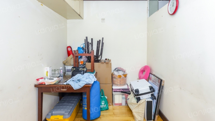 场中路2601弄二手房实景图