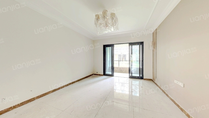 恒大健康城一期B区二手房实景图