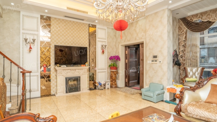 御湖枫景二手房实景图