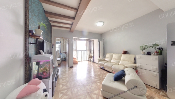 嘉韵山水城二手房实景图