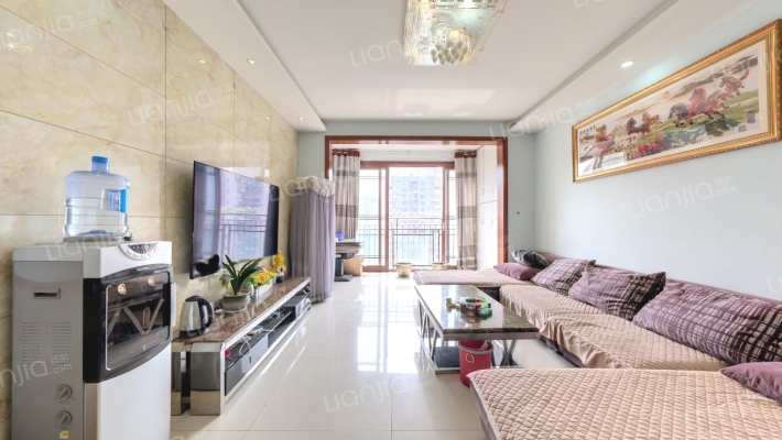 兴茂山水国际二手房实景图