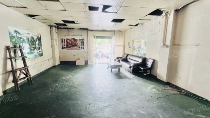 置宏花园四区二手房实景图