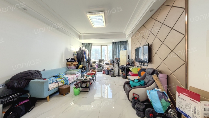 德意中兴广场二手房实景图