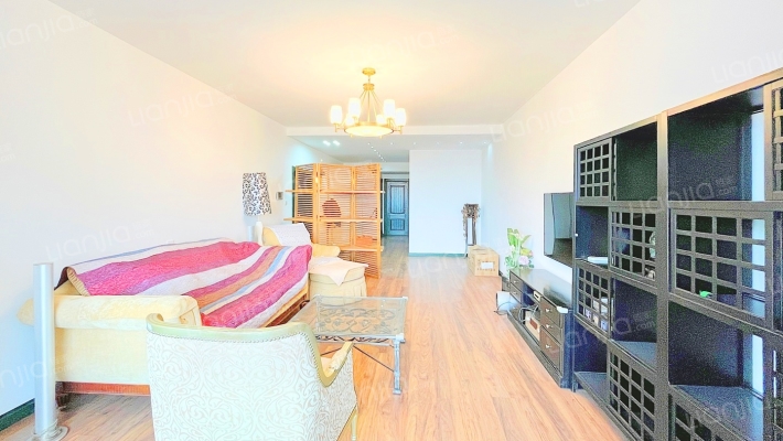 公园一品二手房实景图