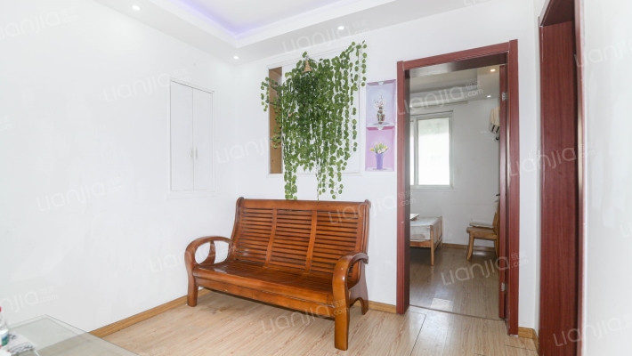 龙阳小区二手房实景图