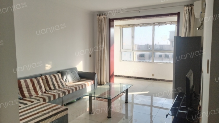 智高常春藤C区二手房实景图