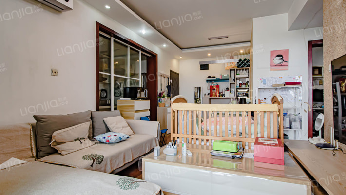 中兴财富国际公寓二手房实景图