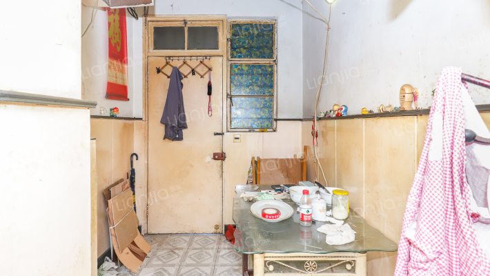 岭南路100弄二手房实景图