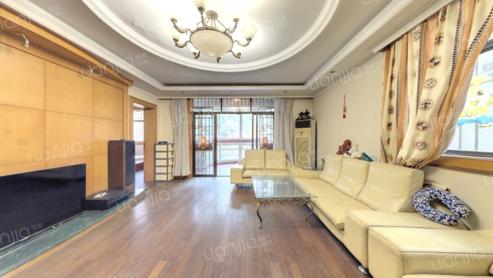 华宝花园二手房实景图