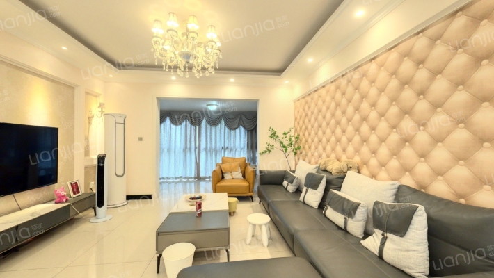 恒昌贵筑二手房实景图