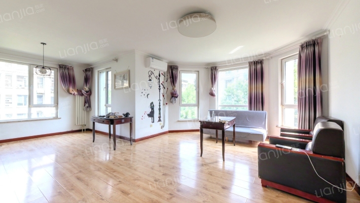 保利花园C区二手房实景图