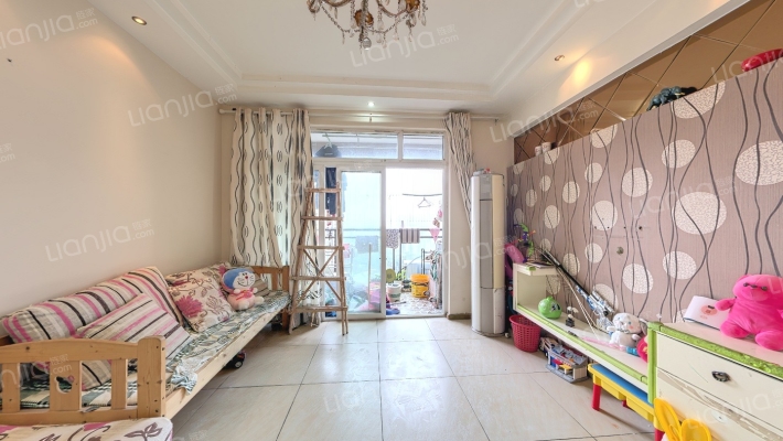 莫比时代二手房实景图