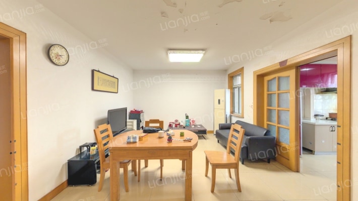 轻院小区二手房实景图