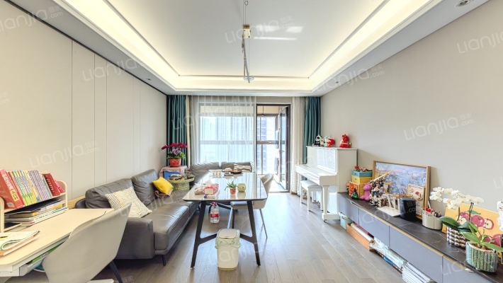 中锐星公元二手房实景图