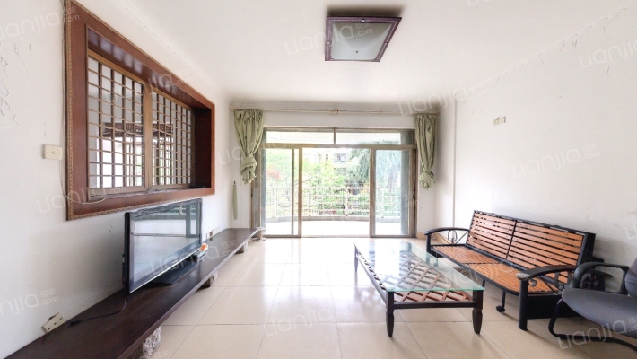 华翠豪庭二手房实景图