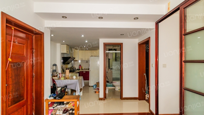 虹梅菁典二手房实景图