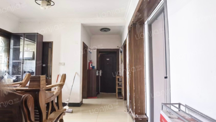 新盛花园东区二手房实景图