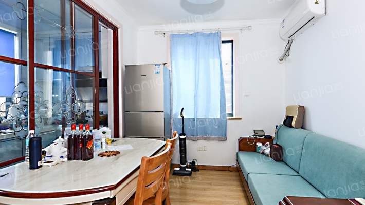 淞滨路165弄二手房实景图