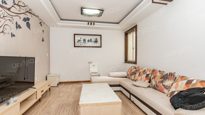 千禧花园二手房实景图