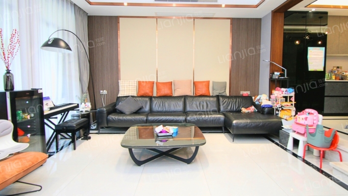 鲁能领秀城3街区二手房实景图