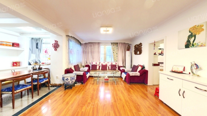 高校新村二手房实景图