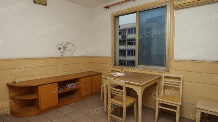 南门大街248号二手房实景图