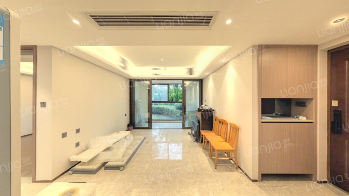 翡翠天域臻园二手房实景图