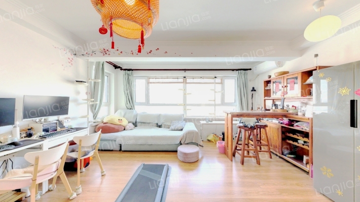 中央学府二手房实景图