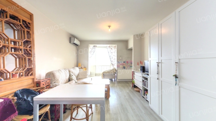 京贸国际公寓二手房实景图