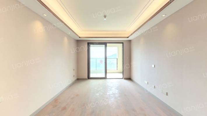 绿地西水晶舍二手房实景图