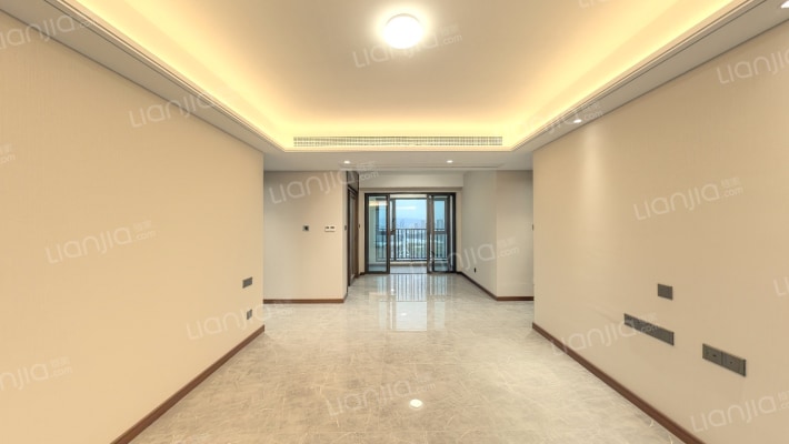 卓越洋湖晴翠二手房实景图