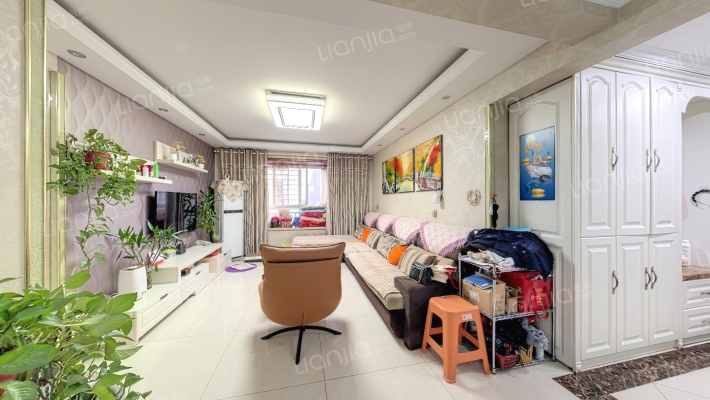 安诚御花苑B区二手房实景图