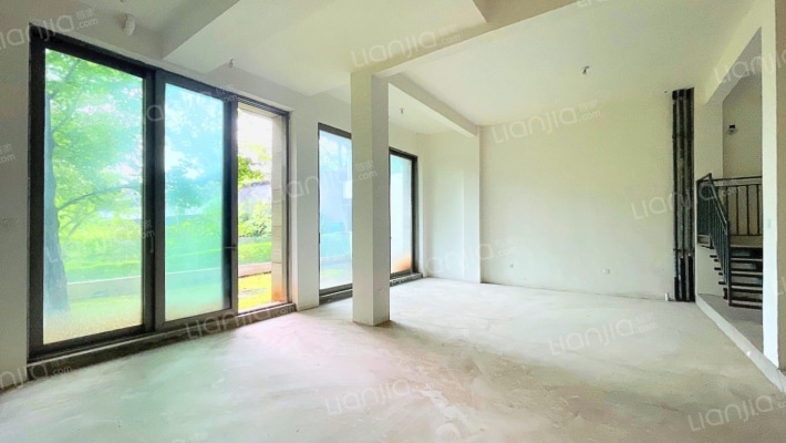 麓湖生态城原溪岸二手房实景图