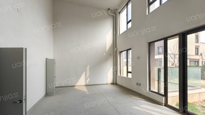 中信泰富华山湖二手房实景图