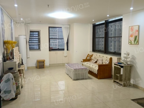 整租·华宇广场 3室1厅 东南