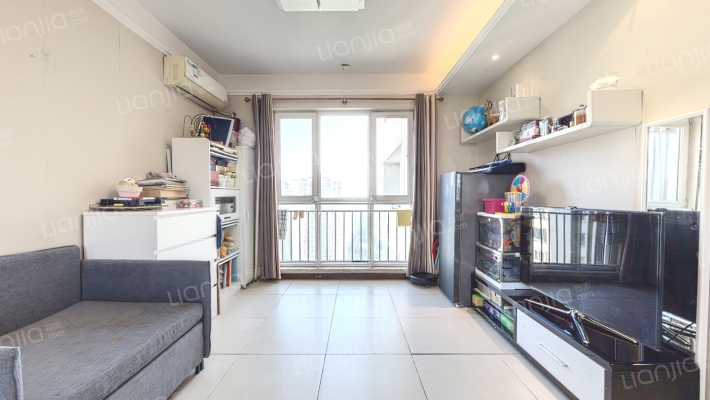 西府颐园二手房实景图