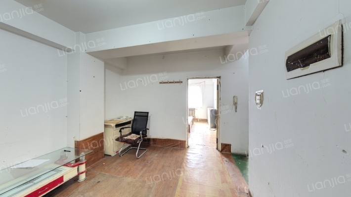 康泰家园二手房实景图