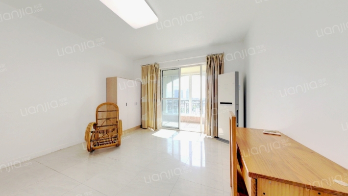 君临颐和花园二手房实景图