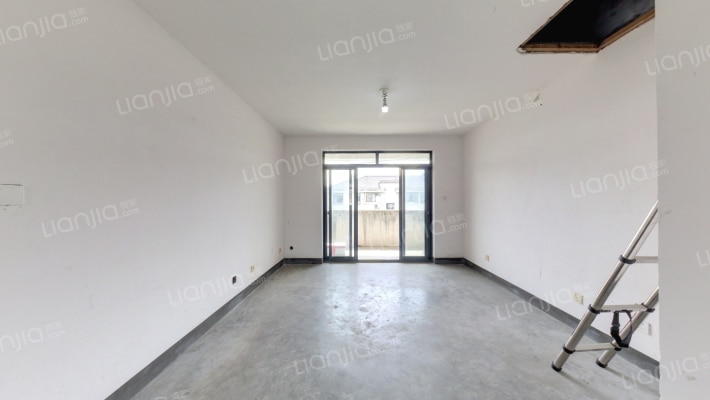 凌港城二手房实景图